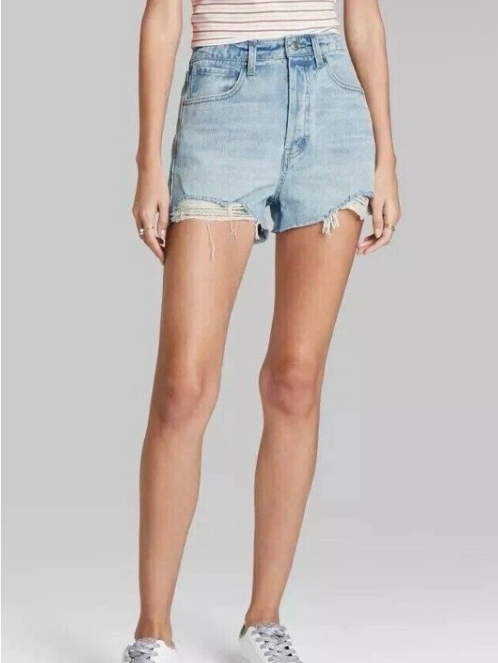 Wild Fable Women's Super High Rise Cut-Off Jean Shorts Light Wash Size 12 Denim